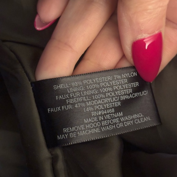 Liz Claiborne Plus Size Dark Green Utility Winter Jacket with Faux Fur Hood - Picture 5 of 7